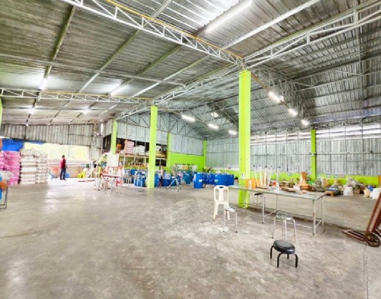 รูป ให้เช่า โกดังพร้อมสำนักงาน / ทำเล ลำลูกกา คลอง 4 / พื้นที่ใช้สอย 800 ตารางเมตร / ทำเลดีมาก / ถนนซอยกว้าง / รถเทรลเลอร์ เข้าออกได้ - รูปที่ 4/6
