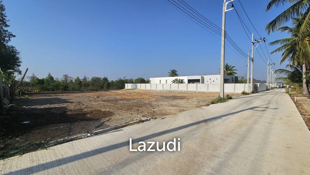 รูป 1,600.0 ตร.ม.ที่ดินสำหรับ ขายใน ทับใต้ - รูปที่ 2/3