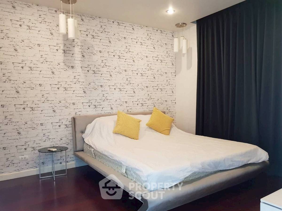 รูป คอนโด 1-ห้องนอน ที่ แมนฮัตตัน ชิดลม ใกล้ BTS ชิดลม (ID 2759039) - รูปที่ 6/11