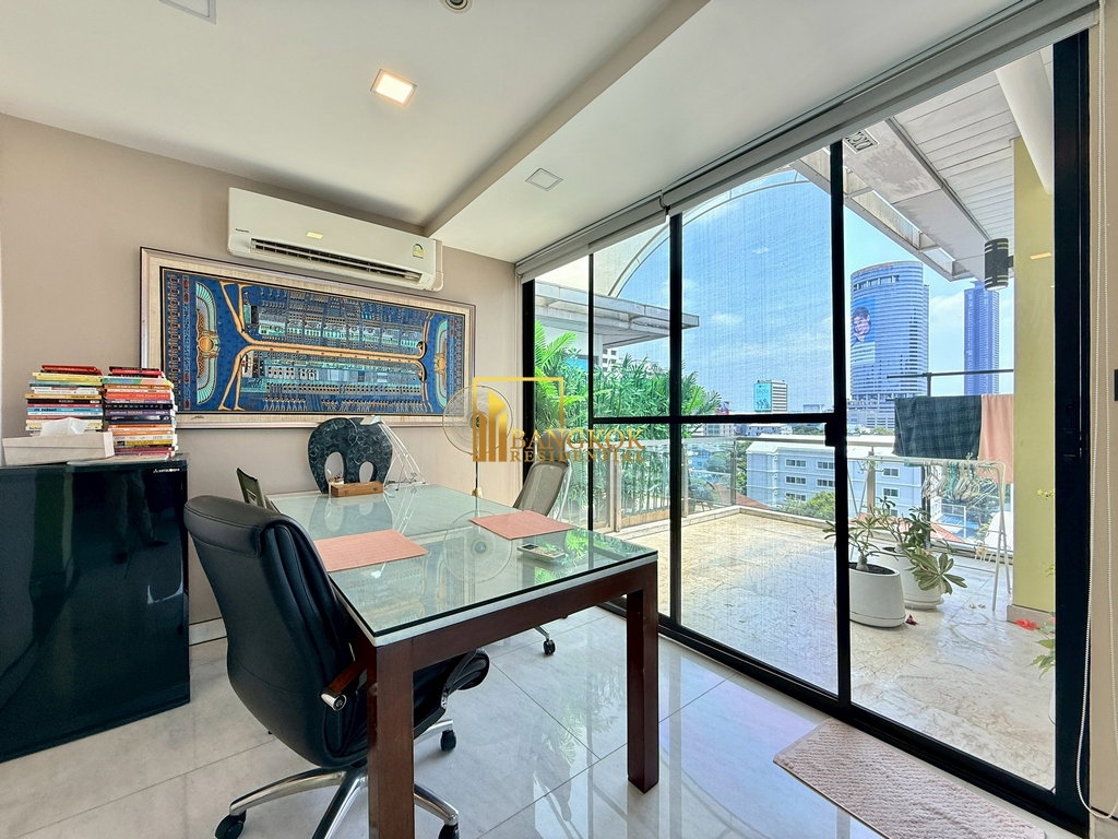 รูป Baan Saraan | Stylish 3 Bedroom Duplex Condo in Phrom Phong - BR4175CD - รูปที่ 20/49