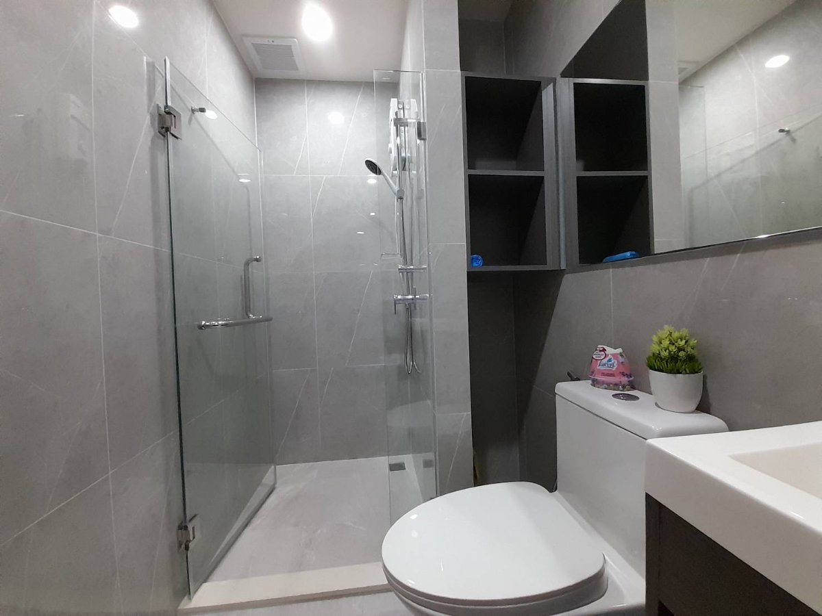 รูป [Owner Post] ✨ ปล่อยเช่าคอนโด NUE District R9 (พระราม 9) ✨ - รูปที่ 13/16