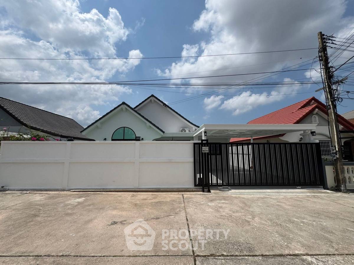 รูป วิลล่า 4-ห้องนอน ใกล้ พัทยาตะวันออก (ID 2761002) - รูปที่ 4/20