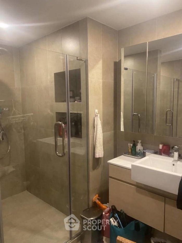 รูป คอนโด 2-ห้องนอน ที่ เดอะ เชดด์ สาทร 1 ใกล้ MRT คลองเตย (ID 2443334) - รูปที่ 8/10