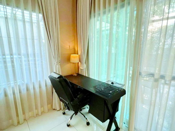 รูป ใกล้นิคมอุตสาหกรรมอัญธานี กรุงเทพฯ 1 กม.พร้อมเฟอร์ฯครบ มัณฑนา อ่อนนุช-วงแหวน4 บ้านเดี่ยว 2 ชั้น ดีไซน์ทันสมัย 4 นอน 4 น้ำ - รูปที่ 5/8