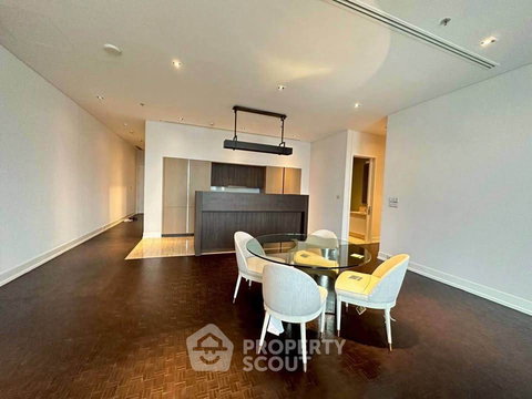 3-BR Condo at The Ritz-Carlton Residences, Bangkok near BTS Chong Nonsi (ID 2567174)