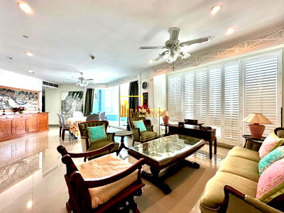 คอนโดให้เช่า : Watermark Chaophraya | Elegant 3 Bedroom Riverside Condo For Rent - BR15326CD