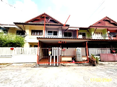 TOWN HOUSE 18 Sq.w. Thanyaburi Pathumthani for 1.1M