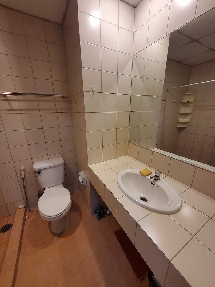 รูป ให้เช่าคอนโดฝักข้าวโพด ซอยรามคำแหง 40 1 ห้องนอน 1 แอร์ Fully Furnished - รูปที่ 5/7