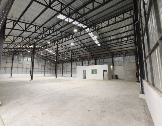 รูป ให้เช่าโกดังพร้อมสำนักงาน / พื้นที่ 600 ตารางเมตร / ติดถนนหทัยราษฎร์ มีนบุรี / ซอยกว้าง / รถเทเลอร์ เข้าออกซอย ได้ / เหมาะหลากหลายธุรกิจ - รูปที่ 1/10