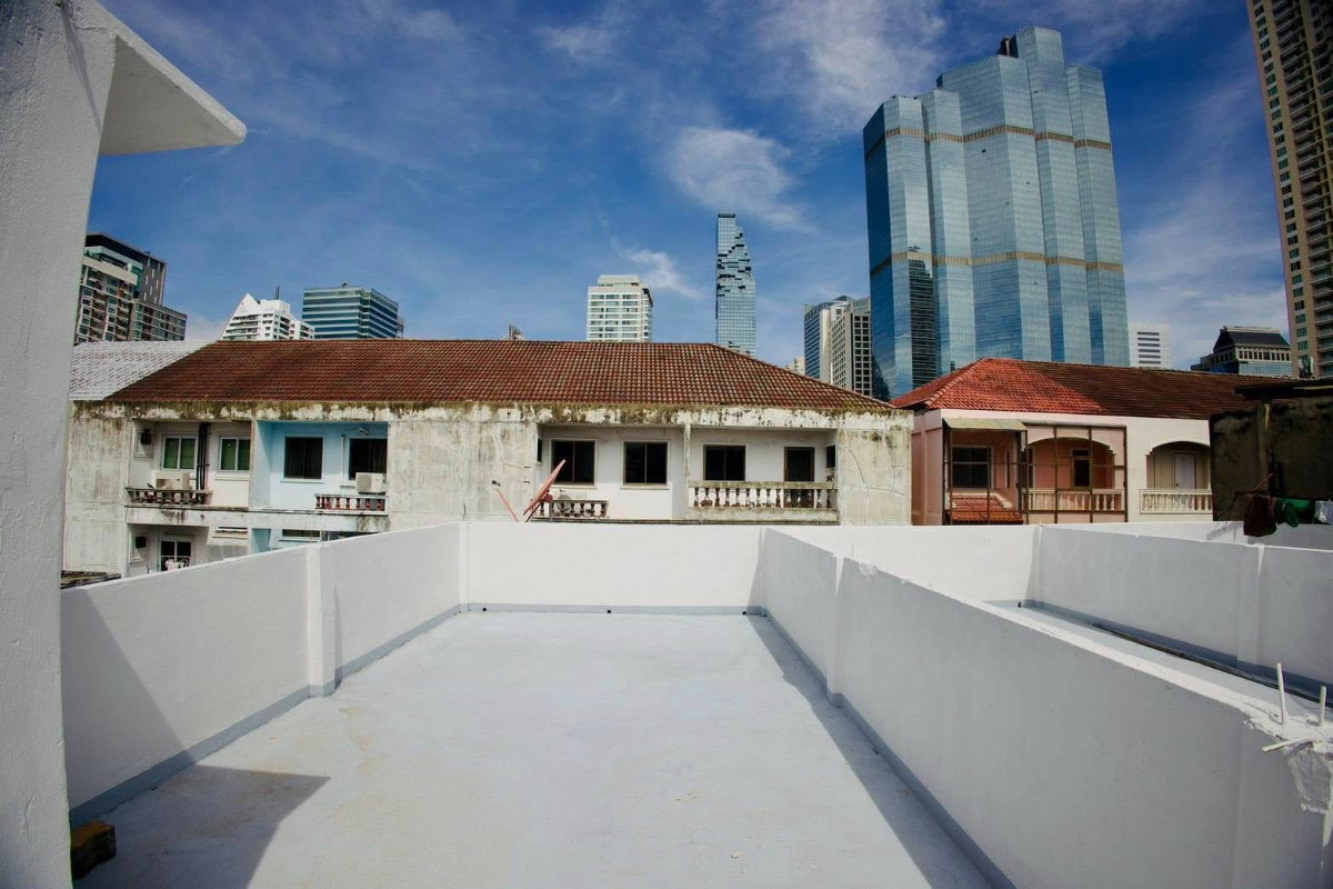 รูป 🏡 รหัส TH071 | ให้เช่าทาวน์เฮ้าส์ 4 ชั้น หลังมุม + ดาดฟ้า (รีโนเวทใหม่ทั้งหลัง) ย่านสาทร 11 ใกล้ BTS เซนต์หลุยส์ เลี้ยงสัตว์ได้ 🐾 - รูปที่ 10/11