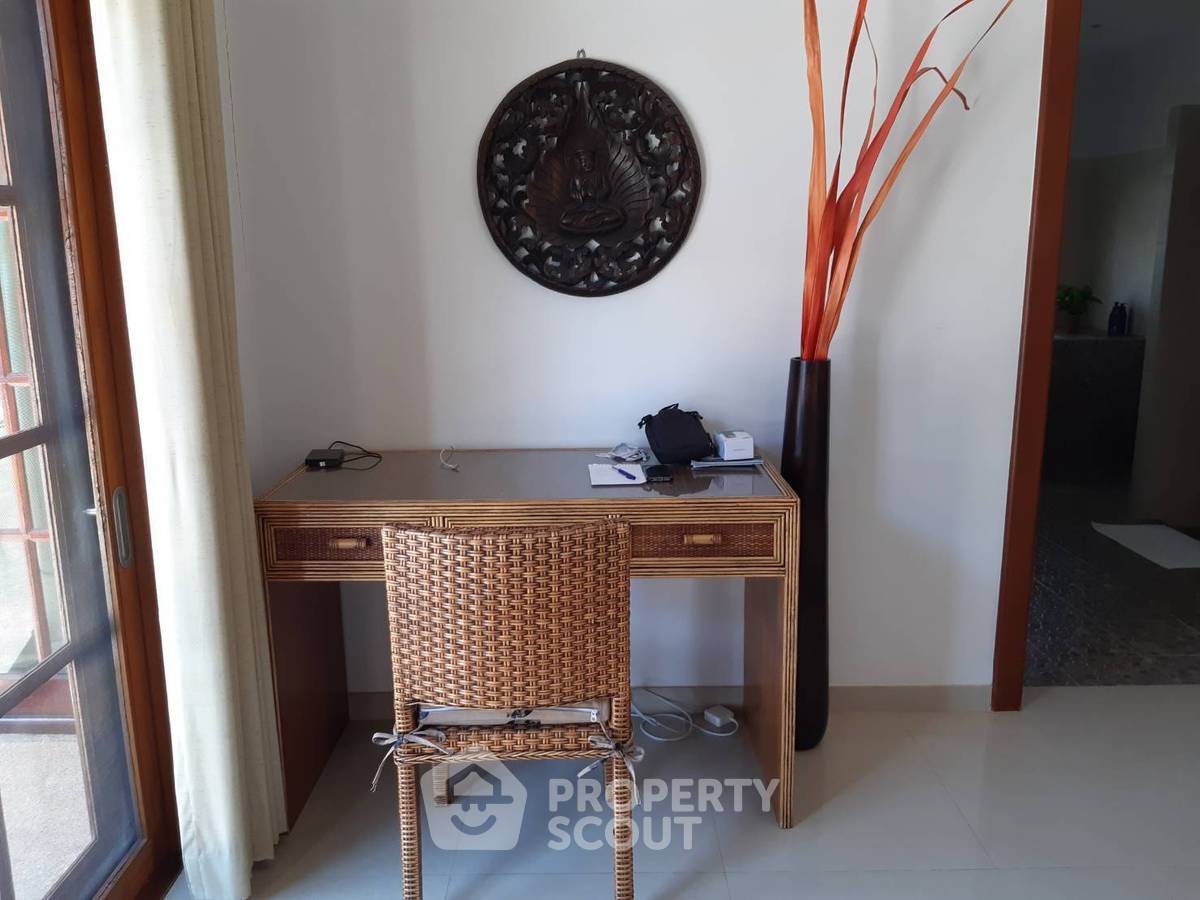 รูป วิลล่า 5-ห้องนอน ใน หินเหล็กไฟ (ID 2391392) - รูปที่ 12/12