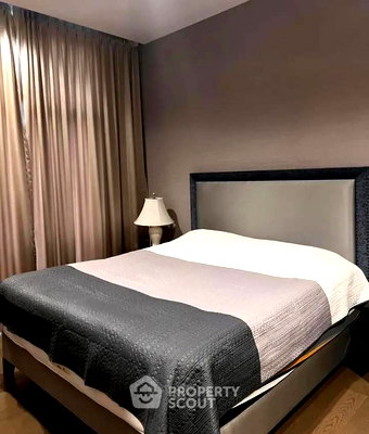 Condos for sale Sathorn Thani Tower : 1-BR Condo at The Diplomat Sathorn near BTS Surasak (ID 2476108)