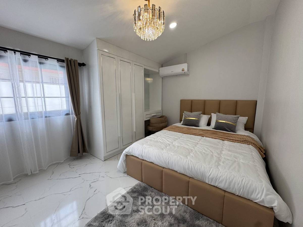 รูป วิลล่า 4-ห้องนอน ใกล้ พัทยาตะวันออก (ID 2761002) - รูปที่ 14/20