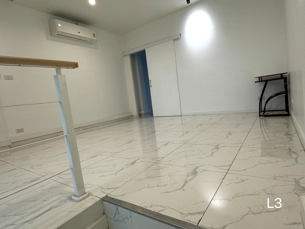 รูป เซ้งคลินิกเวชกรรม มีที่จอดรถหน้าร้าน เป็นตึก 4 ชั้น Stand alone  พื้นที่ใช้สอย 243 ตร.ม นนทบุรี - รูปที่ 15/24