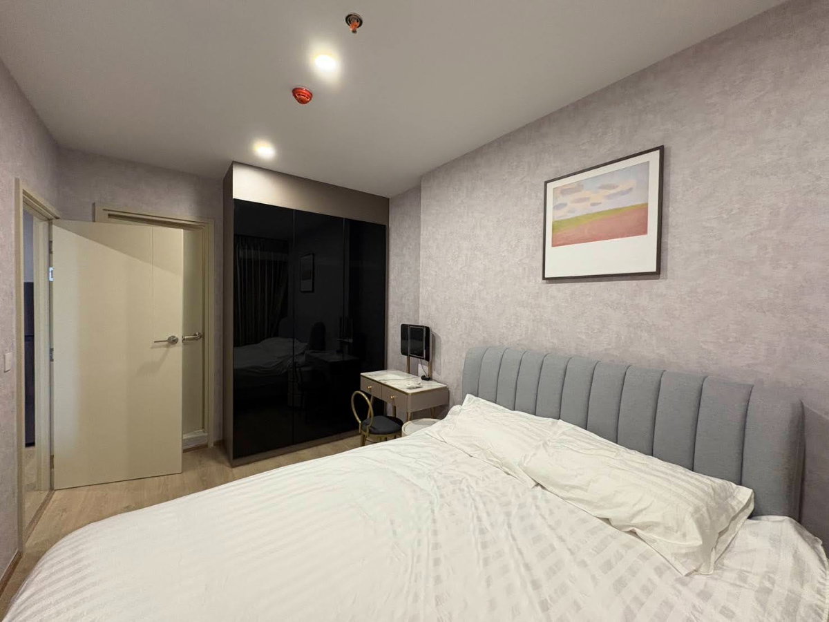 รูป คอนโดให้เช่าที่ ✨Life Rama4 - Asoke ✨ พร้อมอยู่ ทำเลเยี่ยมย่านพระราม 4 เดินทางสะดวก ใกล้สถานี MRT ศูนย์สิริกิติ์ 🚆 - รูปที่ 5/11