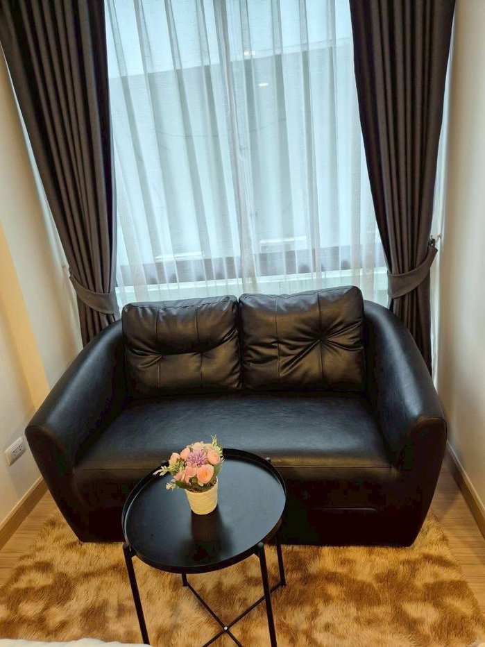 picture Chateau In Town                    Pinklao  - 5/9