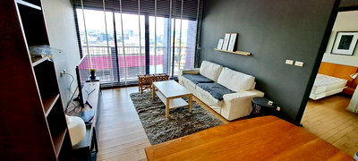 Condos for rent : P0616/Noble Reveal Ekkamai, large room, good price, Ekkamai location, ready to move in and invest.