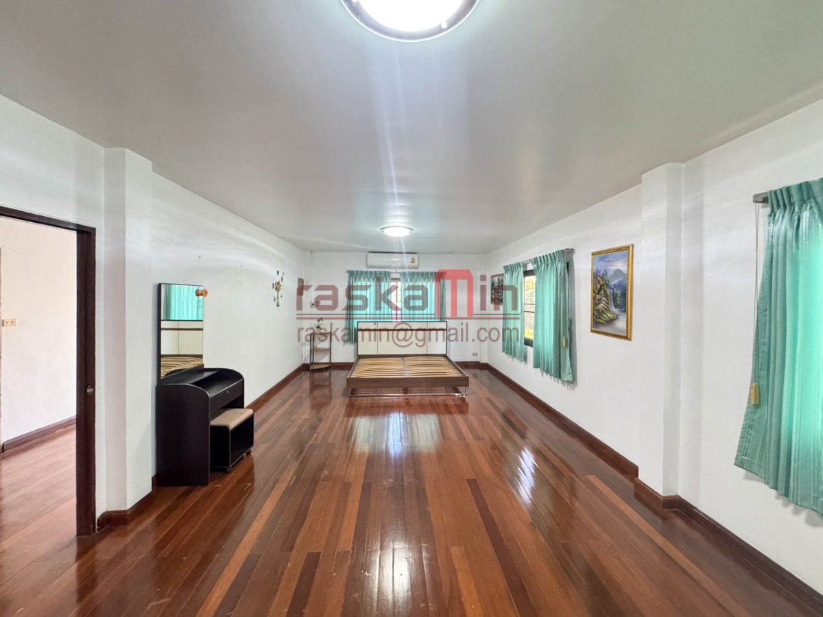 รูป บ้าน 2 ชั้น ขายที่ซอยสยามคันทรีคลับ – 5 ห้องนอน ราคาดีเพียง 6.5 ล้านบาท - รูปที่ 21/35