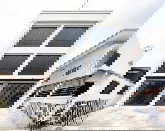 รูป ให้เช่าอาคารสำนักงาน / Home Office 3.5 ชั้น ซอยบางนา ตราด 13 เข้าซอยไม่ลึก / ติดแอร์แล้ว / เหมาะเป็นสำนักงาน ธุรกิจ Online จดบริษัทได้ - รูปที่ 1/14