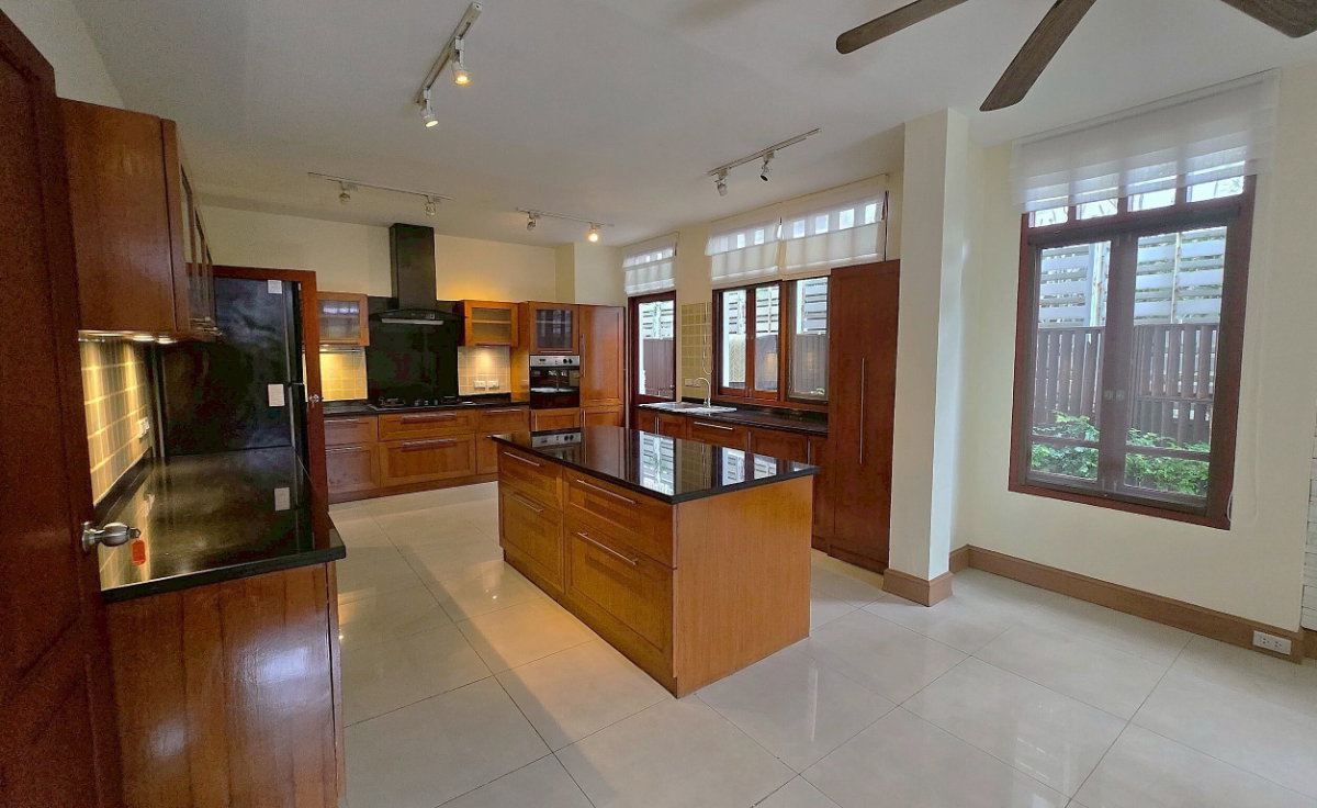 รูป 🏡 บ้านเดี่ยวสไตล์รีสอร์ท พร้อมสระว่ายน้ำส่วนตัว เอกมัย ** NO CO-AGENT ** - รูปที่ 19/25