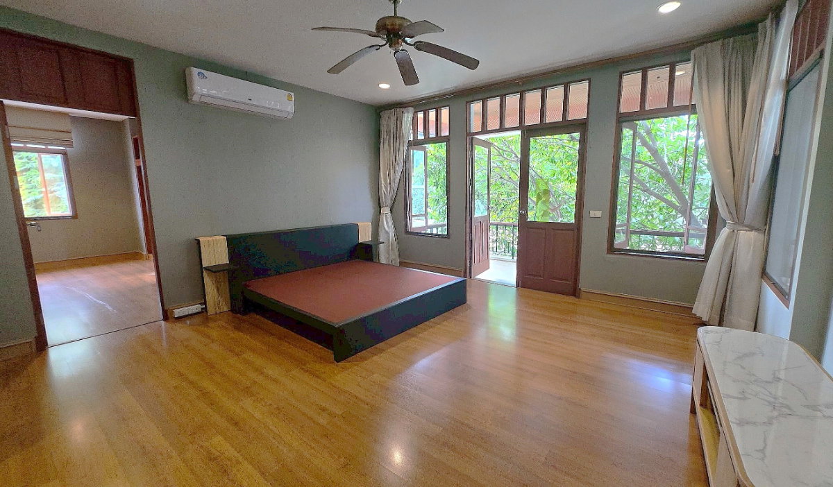 รูป 🏡 บ้านเดี่ยวสไตล์รีสอร์ท พร้อมสระว่ายน้ำส่วนตัว เอกมัย ** NO CO-AGENT ** - รูปที่ 15/25