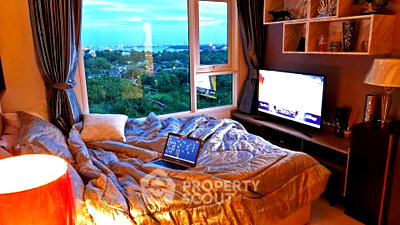 Condos for rent : 2-BR Condo at Aspire Erawan near BTS Chang Erawan (ID 2135400)