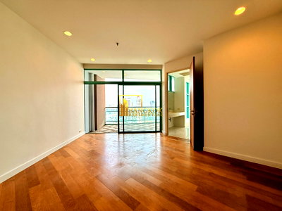 คอนโดให้เช่า : Chatrium Residence | Unfurnished 1 Bed Condo Near Riverside - BR61038CD