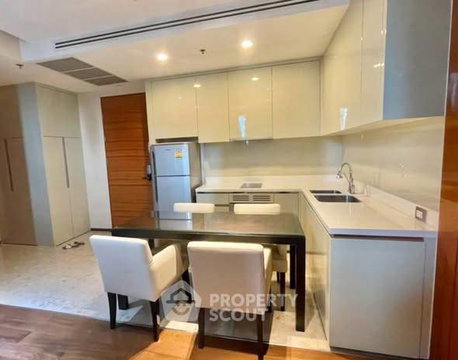 คอนโด 2-ห้องนอน ที่ ดิ แอดเดรส สุขุมวิท 28 ใกล้ BTS พร้อมพงษ์ (ID 2755933)