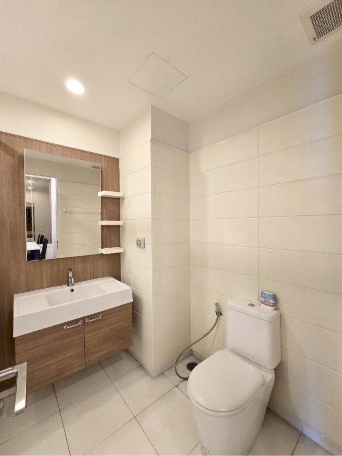 รูป Best Price 💗 ให้เช่า Q House sathron ห้องสวยมาก ราคาดีสุดๆ ตกแต่งพร้อมเข้าอยู่ | Code DS2300 Line : @Dstay - รูปที่ 12/14