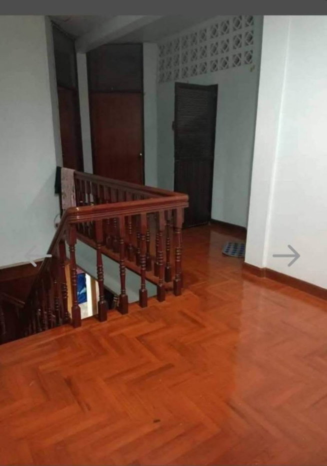 รูป 🔥 ให้เช่าทาวน์เฮ้าส์สุดพรีเมียม ใจกลางรัชดา-พระราม 9 🔥 💰 ราคาเช่า 30,000บาท เฟอร์นิเจอร์ครบพร้อมอยู่ เช่น อ่างอาบน้ำ ซิงค์ โทรทัศน์ ตู้เย็น - รูปที่ 5/5