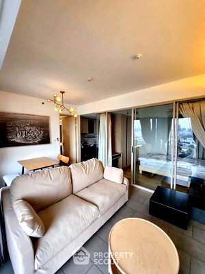 เช่าคอนโด BTS สนามเป้า : คอนโด 2-ห้องนอน ที่ ไซมิส ราชครู ใกล้ BTS สนามเป้า (ID 1718652)