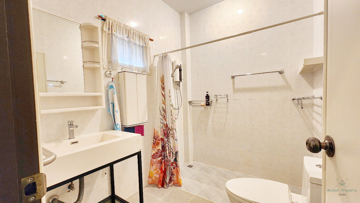 รูป 🌿 บ้านให้เช่า วิวดอย แม่ริม | ใกล้โรงเรียนนานาชาติเปรม บ้าน 2 หลังในพื้นที่เดียวกัน สวนร่มรื่น บรรยากาศส่วนตัว - รูปที่ 14/24