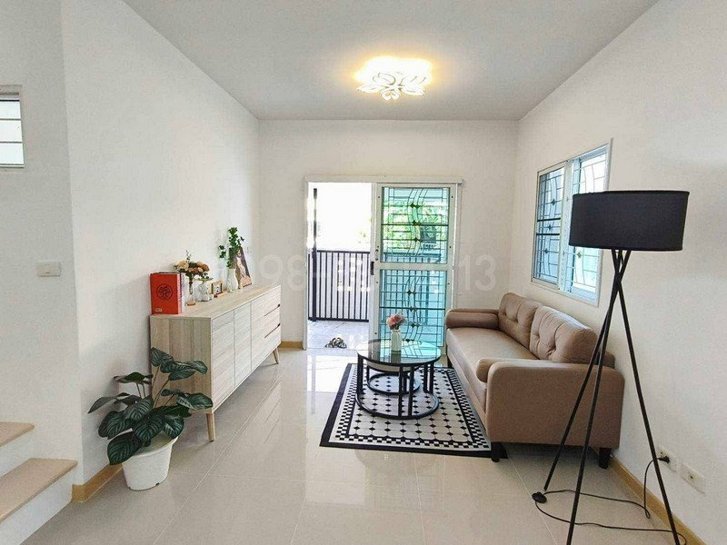 รูป ขายทาวน์เฮ้าส์ 2 ชั้น พฤกษาวิลล์ 62/1 นิมิตใหม่ รีโนเวทใหม่ สวย พร้อมอยู่ เนื้อที่ 23.7 ตรว 3นอน 2น้ำ ฟรีเฟอร์นิเจอร์ - รูปที่ 3/8