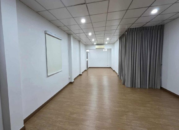 รูป  ให้เช่าบ้านเดี่ยว 2 ชั้น ย่านลาดพร้าว หมู่บ้าน ระเบียงทอง 4 ซอยนาคนิวาส 44 / ใกล้ทางด่วน ใกล้รถไฟฟ้า สถานีโชคชัย 4 /อยู่อาศ้ย หรือ Home Office  - รูปที่ 6/12