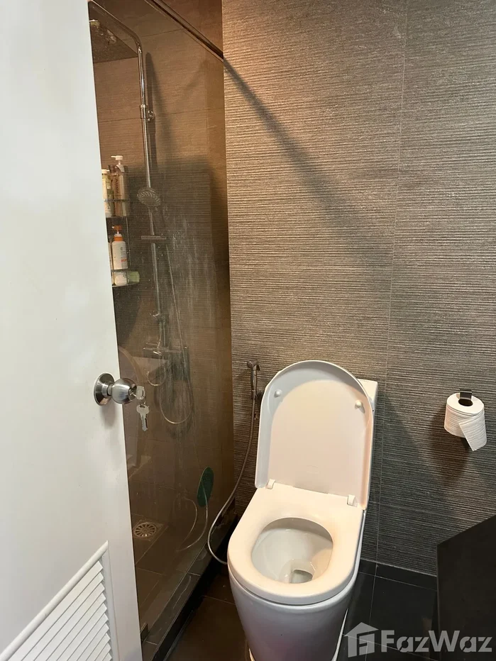 รูป คอนโดให้เช่า 2 ห้องนอน ในโครงการ รีเจ้นท์ รอยัล เพลส 2 1811380 - รูปที่ 4/6