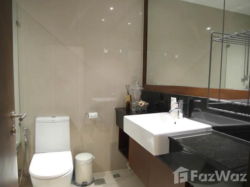 picture A Gem in Sathorn Gardens: Secure Your Ultimate Abode Today! 34042 - 8/8