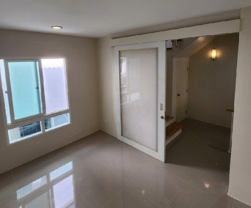 รูป ให้เช่าทาวโฮม 3 ชั้น โครงการบ้านกลางเมือง S-Sense เอสเซ้นต์ พระราม 9 – ลาดพร้าว / แอร์ 4 เครื่อง / อยู่อาศัย หรือ Home Office ไม่จดบริษัท - รูปที่ 5/13