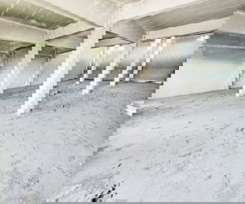 รูป  ให้เช่าอาคารพาณิชย์ , Show room 4.5 ชั้น 4 คูหาตีทะลุ / ริมถนนกิ่งแก้ว/ จอดรถได้ 20 คัน / ให้ Grace period 3 เดือนตกแต่ง ให้เช่าในสภาพนี้  - รูปที่ 7/10