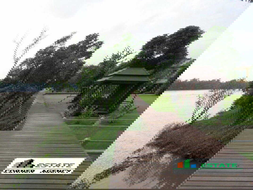 รูป ขายบ้านริมน้ำติดแม่น้ำบางปะกง 9 ไร่ อ.บางคล้า จ.ฉะเชิงเทรา ที่ติดแม่น้ำ 100 เมตร ถนนส่วนตัวติดถนนใหญ่ - รูปที่ 9/12