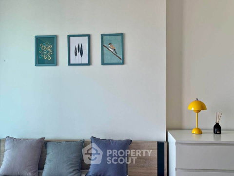 1-BR Condo at Rhythm Sukhumvit 42 near BTS Ekkamai (ID 2604068)