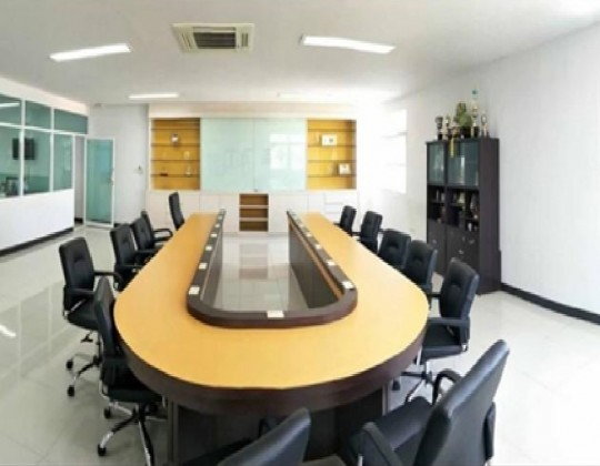 รูป ให้เช่าอาคารสำนักงาน 3 ชั้น ทำเลริมถนนเสรีไทย / เข้าซอย 100 เมตร / อาคารมีแอร์ / จอดรถได้กว่า 30 คัน / เหมาะเป็นสำนักงาน จดบริษัทได้ - รูปที่ 6/11