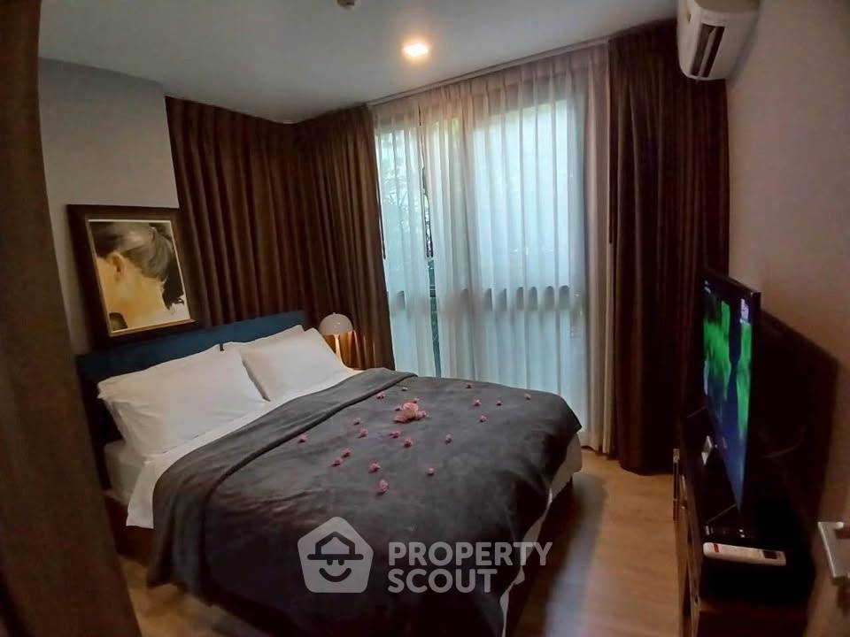 รูป คอนโด 2-ห้องนอน ที่ ทากะ เฮ้าส์ เอกมัย 12 ใกล้ BTS เอกมัย (ID 2384086) - รูปที่ 2/13