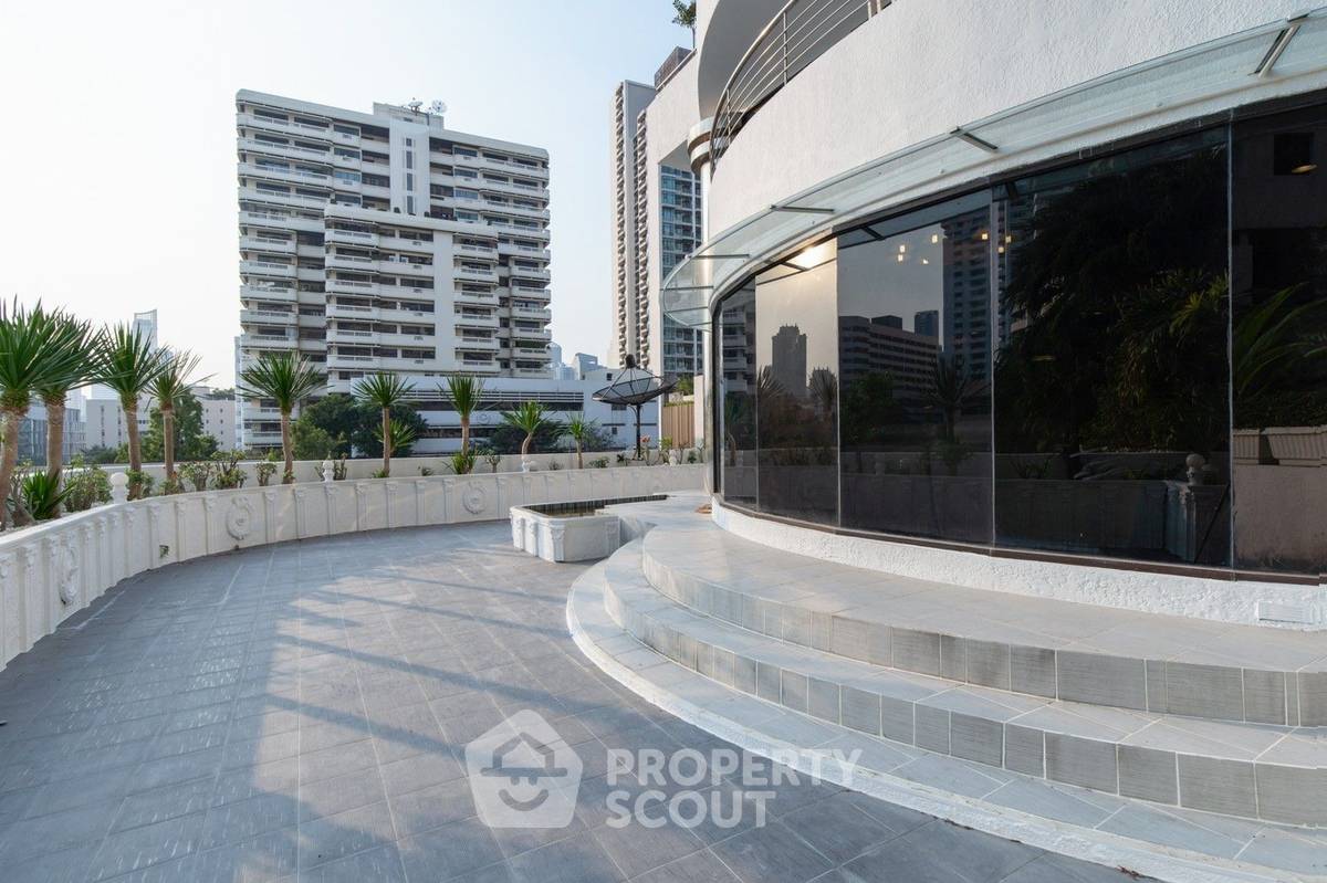 รูป คอนโด 3-ห้องนอน ที่ ศุภาลัย เพลส สุขุมวิท 39 ใกล้ BTS พร้อมพงษ์ (ID 828965) - รูปที่ 14/18