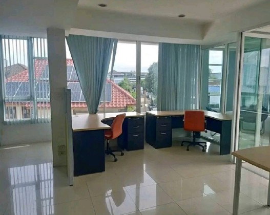 รูป ให้เช่าอาคารสำนักงาน 4 ชั้น ย่านประชานิเวศน์ ใกล้ตลาดบองมาร์เช่ / แอร์ 5 เครื่อง / เฟอร์นิเจอร์สำนักงานบางส่วน / เหมาะเป็นสำนักงาน จดบริษัทได้ - รูปที่ 3/10