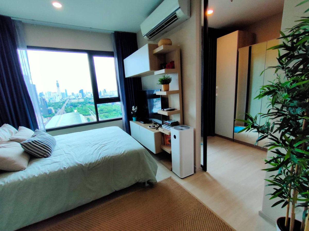 รูป Just available Life Asoke Condo FOr rent High Floor nice view - รูปที่ 8/14