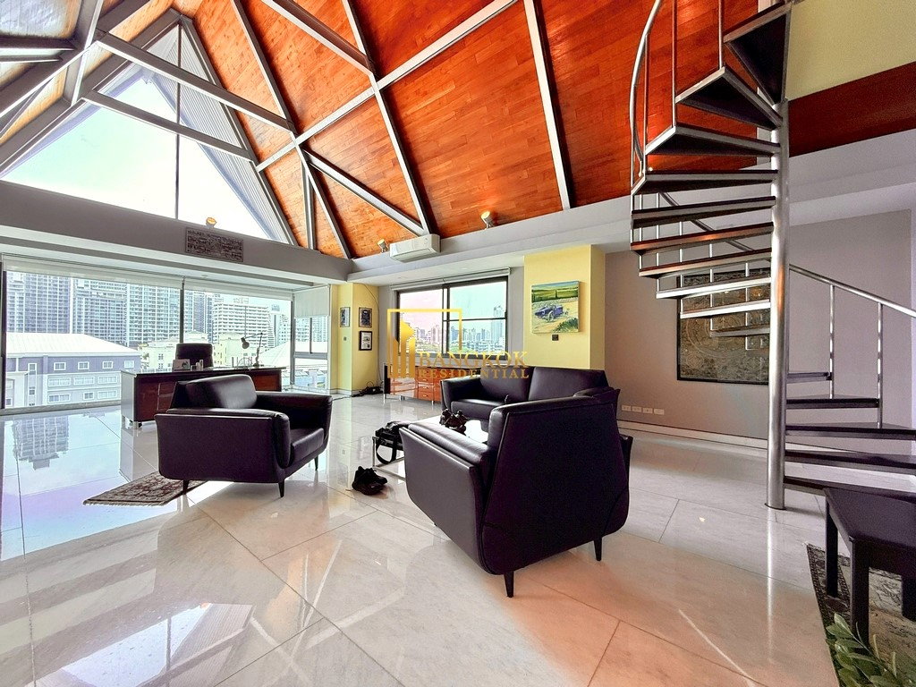 รูป Baan Saraan | Stylish 3 Bedroom Duplex Condo in Phrom Phong - BR4175CD - รูปที่ 1/49