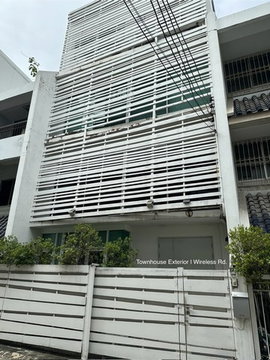 HR3348 Townhouse for Rent – Wireless Rd. | 10 Min Walk to BTS Ploenchit Luxury Living & Home Office in the Heart of Bangkok’s Embassy District