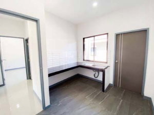 รูป ขาย บ้านเดี่ยวโมเดิร์น ใกล้เซ็นทรัลเฟสเชียงใหม่ ตลาดขวัญ ท่ารั้ว ต.สันปูเลย อ.ดอยสะเก็ด เชียงใหม่ - รูปที่ 6/8