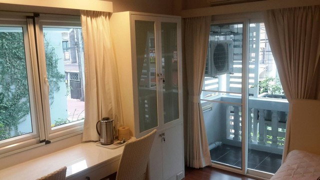 รูป HR3346[FOR RENT] ทาวน์เฮ้าส์ 3 ชั้น พื้นที่กว้าง 40 ตร.ว. หมู่บ้านไพโรจน์ 3 สเปซใหญ่ จอดรถได้ ใกล้ Central & Big C บางนา - รูปที่ 2/11