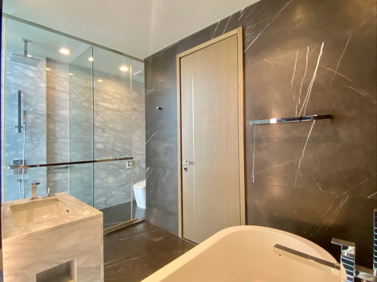 picture #SC12551   📌 Sale | 🟦🟨The Monument Thonglor​🟥🟩𝑪𝒐𝒏𝒕𝒂𝒄𝒕𝑳𝑰𝑵𝑬:@𝒔𝒆𝒄𝒓𝒆𝒕𝒑𝒓𝒐𝒑𝒆𝒓𝒕𝒚 🔥✨ - 7/21